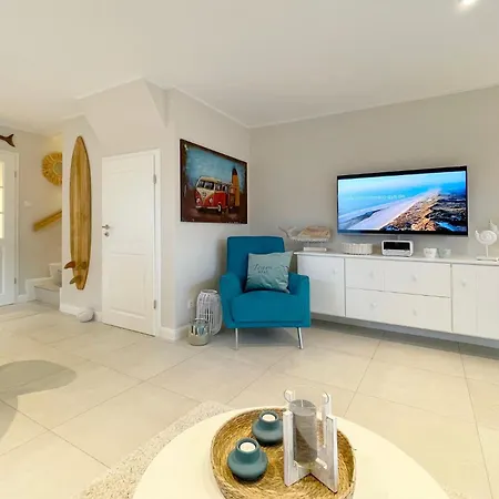 Koje 12 Holiday home *