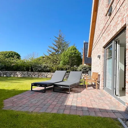 Koje 12 Holiday home *